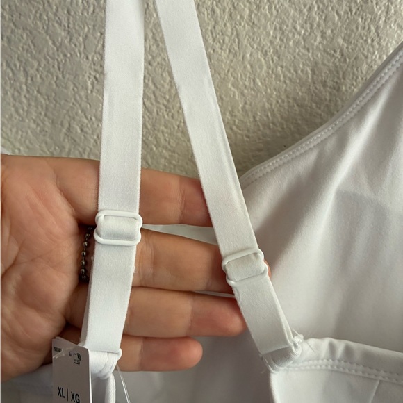 🆕Victoria's Secret PINK White Ultimate Active Dress XL🆕 - Picture 6 of 16